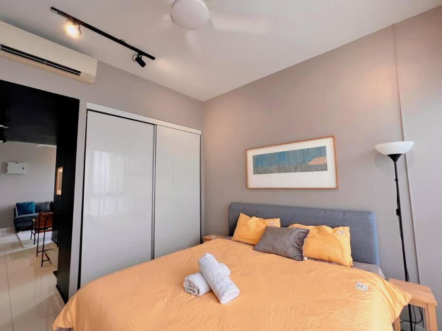 Studio Staycation D'Sara @ Linked Mrt, Near Thomson Hospital & Sungai Buloh Hospital Eksteriør bilde